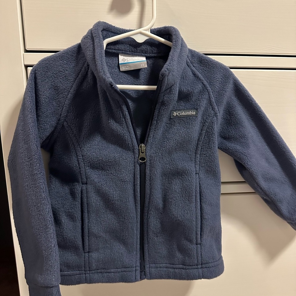 🩵 Columbia Navy Fleece Jacket – Size 2T 🩵